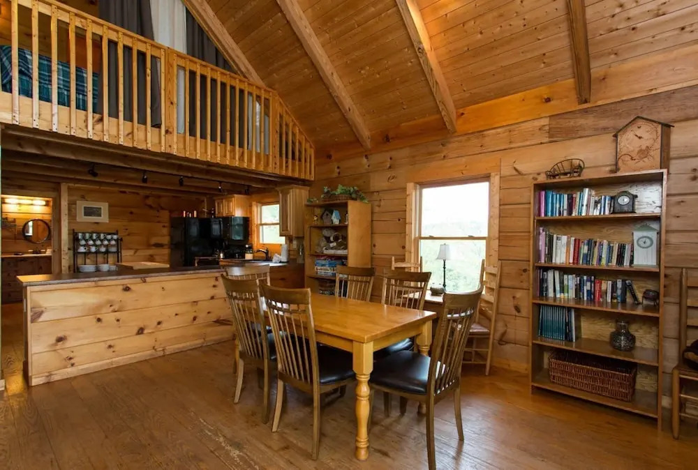 Juve Cabin