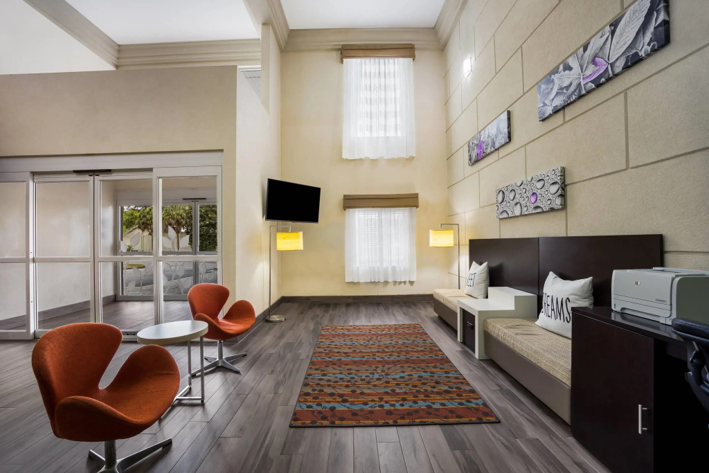 Sleep Inn & Suites Valdosta Mall Area