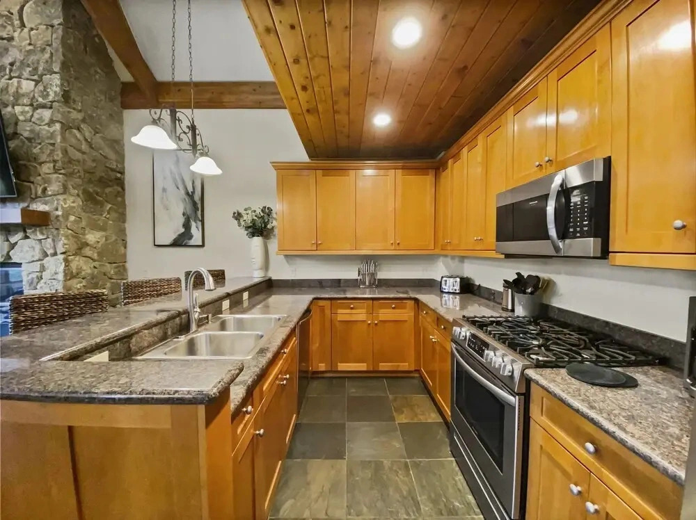 Westridge Townhome