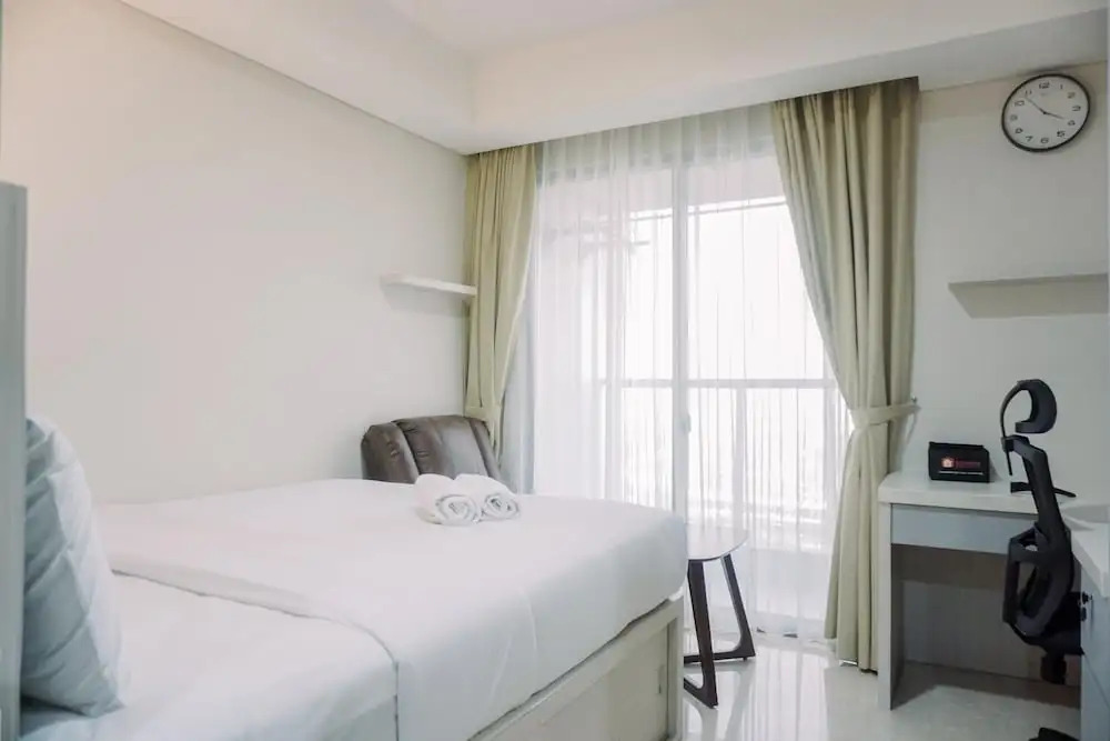 Homey And Warm Studio At 28Th Floor Gold Coast Apartment