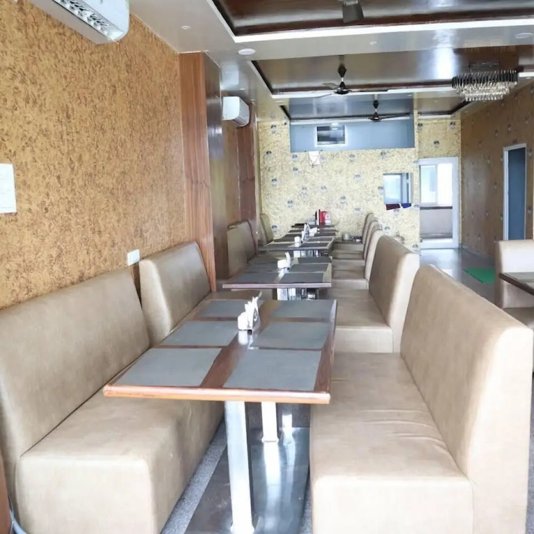 Hotel Bablu Yadav