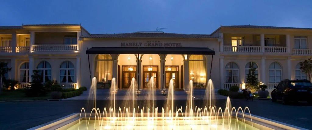 Mabely Grand Hotel