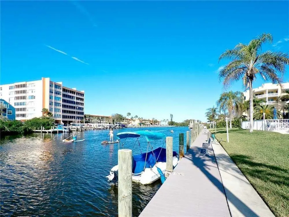 Inlet 21 - Two Bedroom Condo