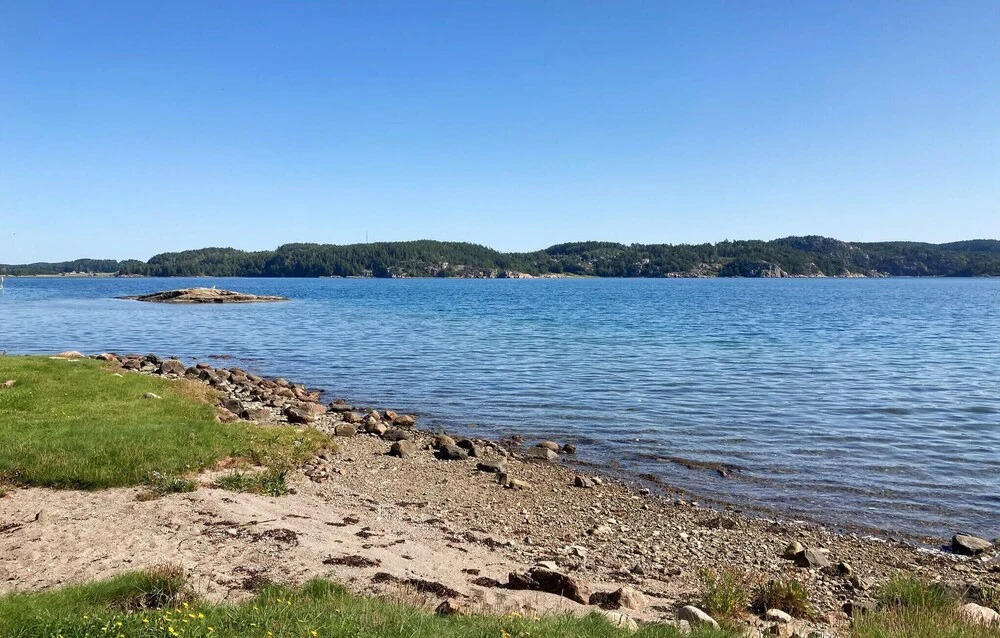 2 Bedroom Awesome Home In Brastad