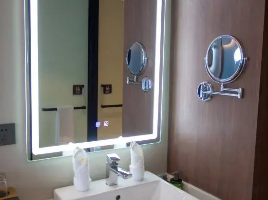 Zeheng Hotel (Xinyue Shopping Plaza Branch, Xinzhou West Station)