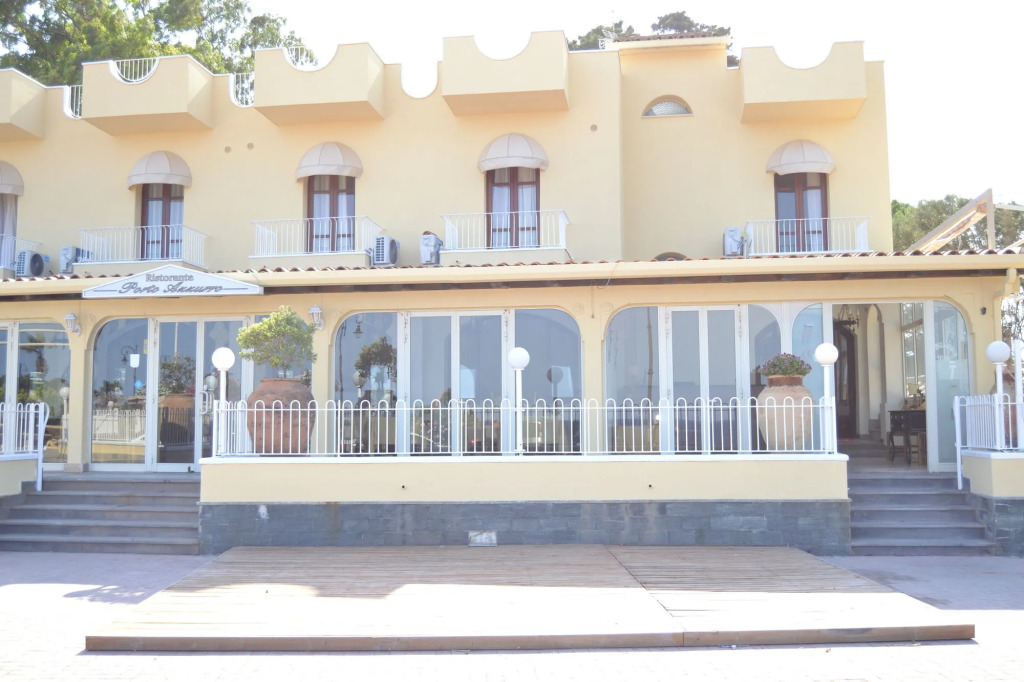 Hotel Porto Azzurro