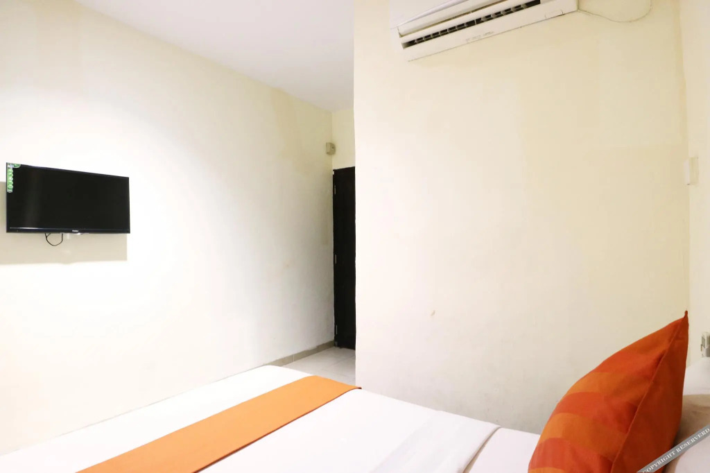 CJL Hotel