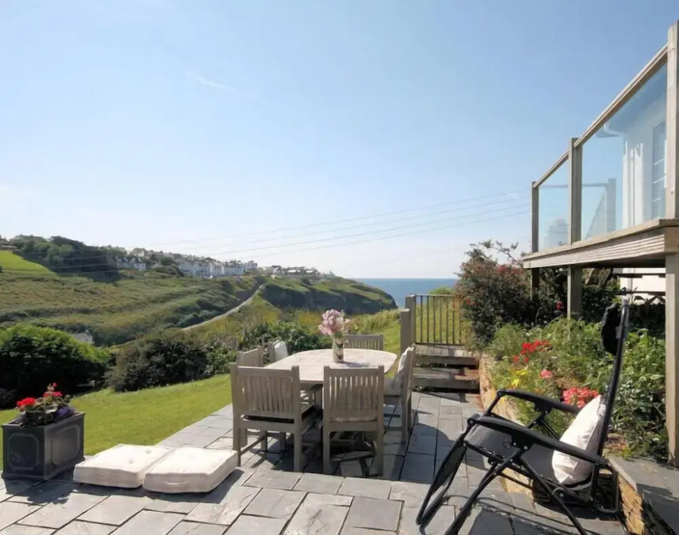 Cartway Cove