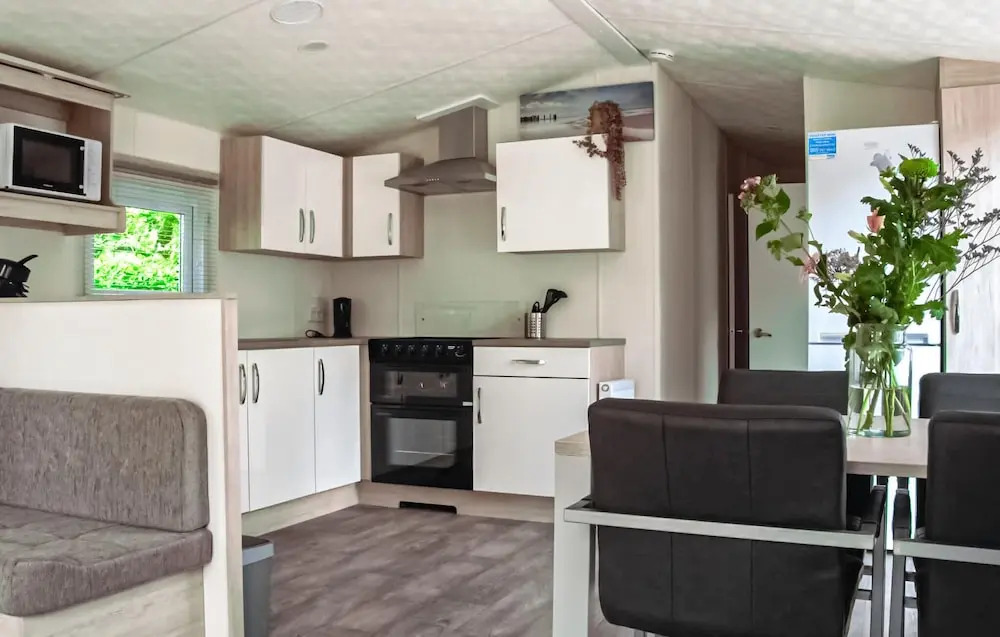 Stunning Home in In de Bongerd With 3 Bedrooms, Wifi and Indoor Swimming Pool