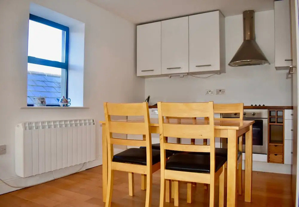 Modern Bright 1 Bedroom Apartment in Central Dublin