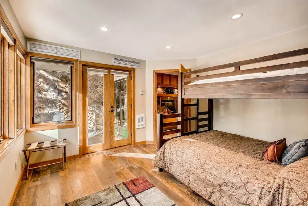 3br  Chateaux Dumont ~kids Ski Free! Walk To Lift 3 Bedroom Condo by RedAwning