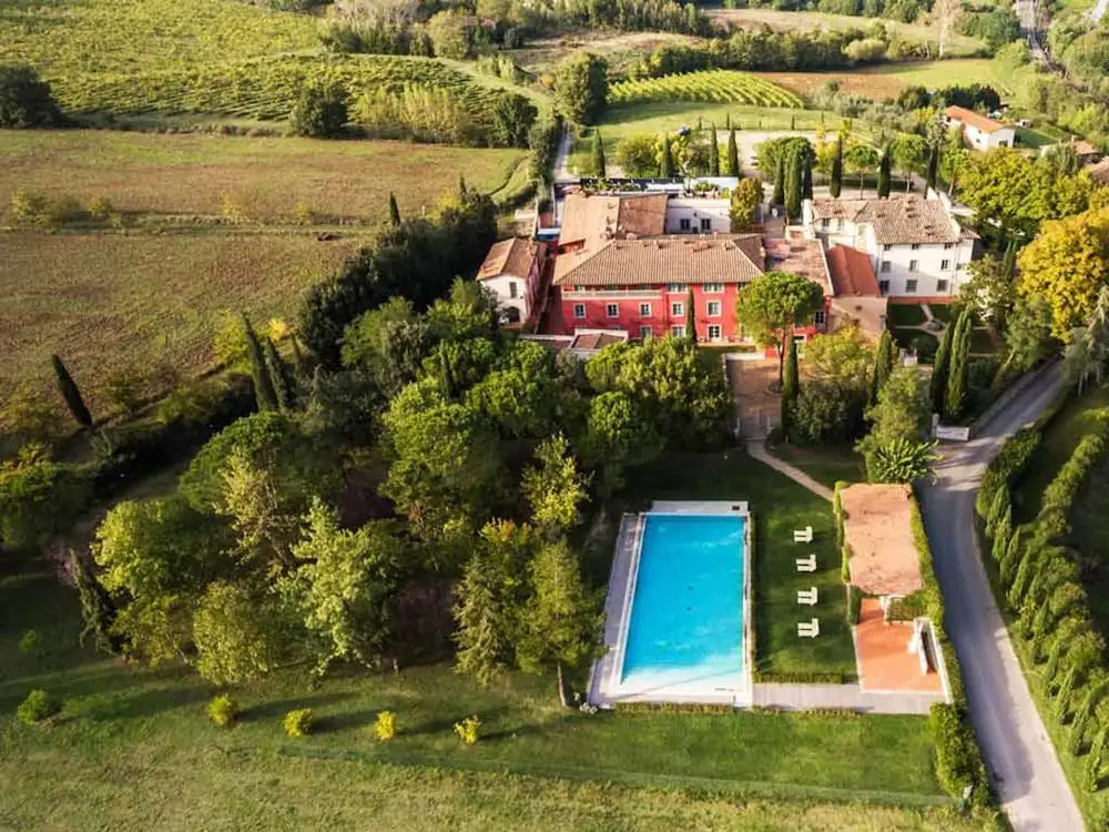 Palagio 14 in Chianti With Shared Pool