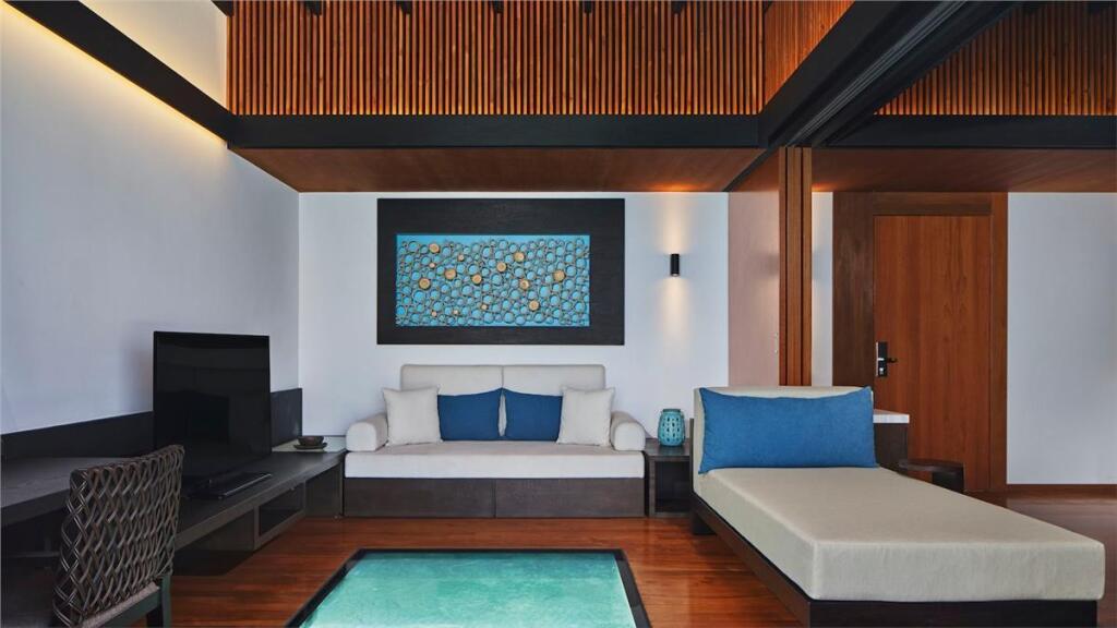 Курорт The Westin Maldives Miriandhoo