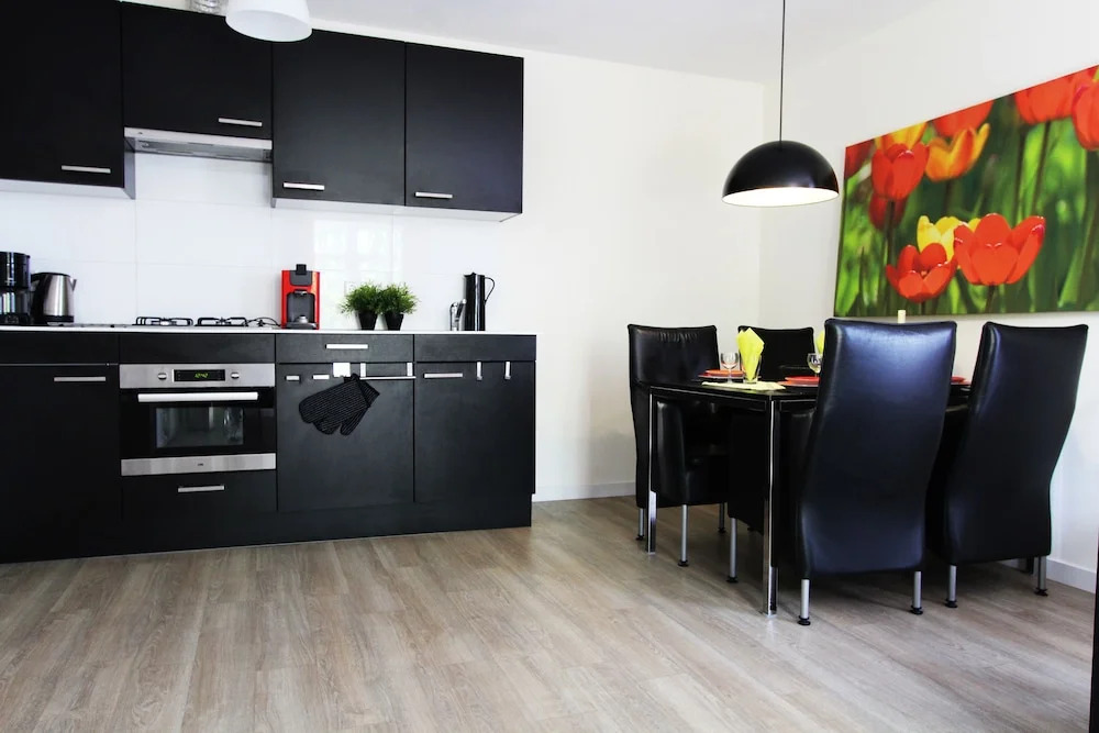 Stunning 2-bed Apartment in Egmond aan Zee Mantelm