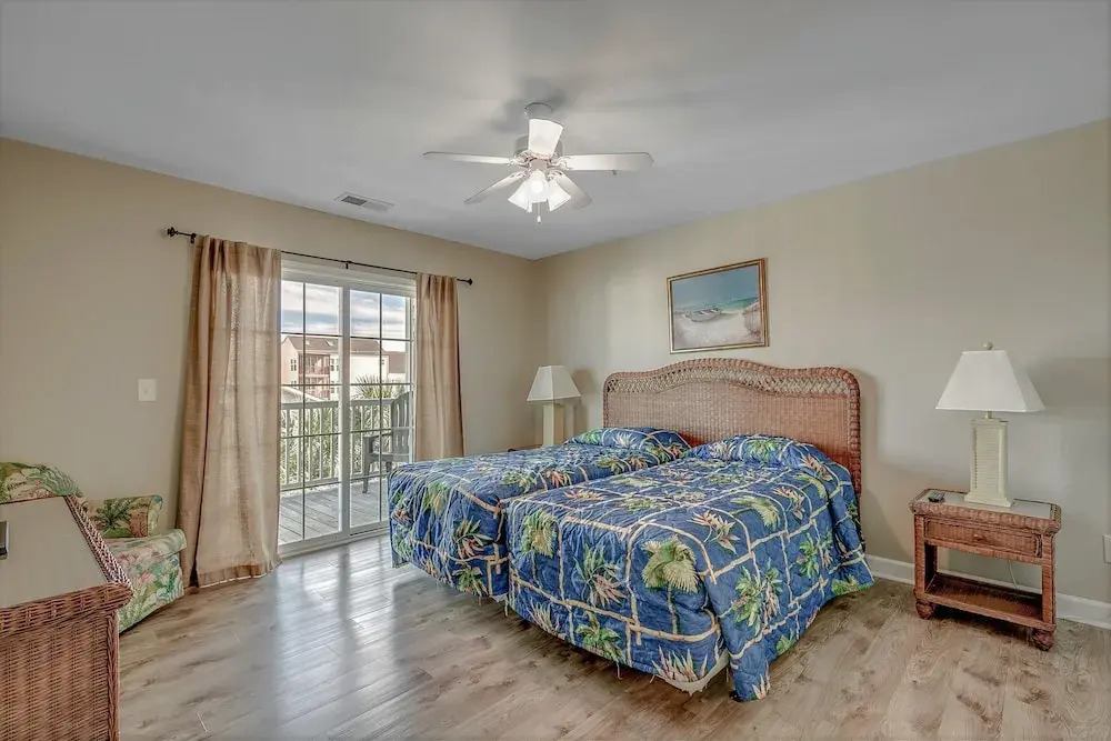 Bermuda Breeze by Coastline Resorts