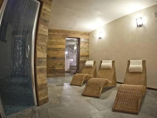 Le Petit Relais