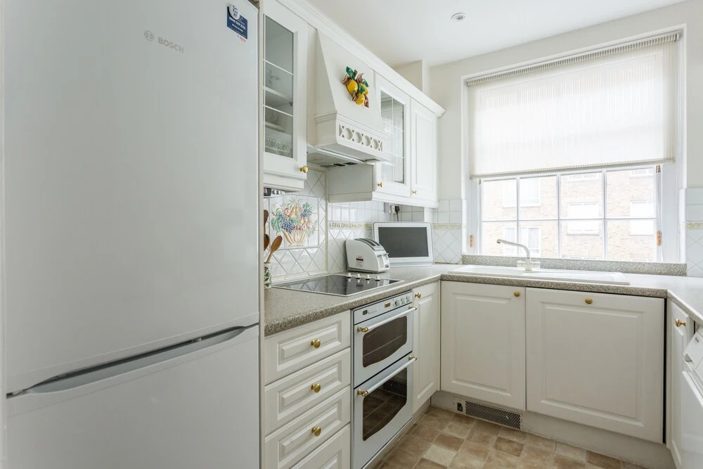 Traditional 2BR Flat in Marylebone