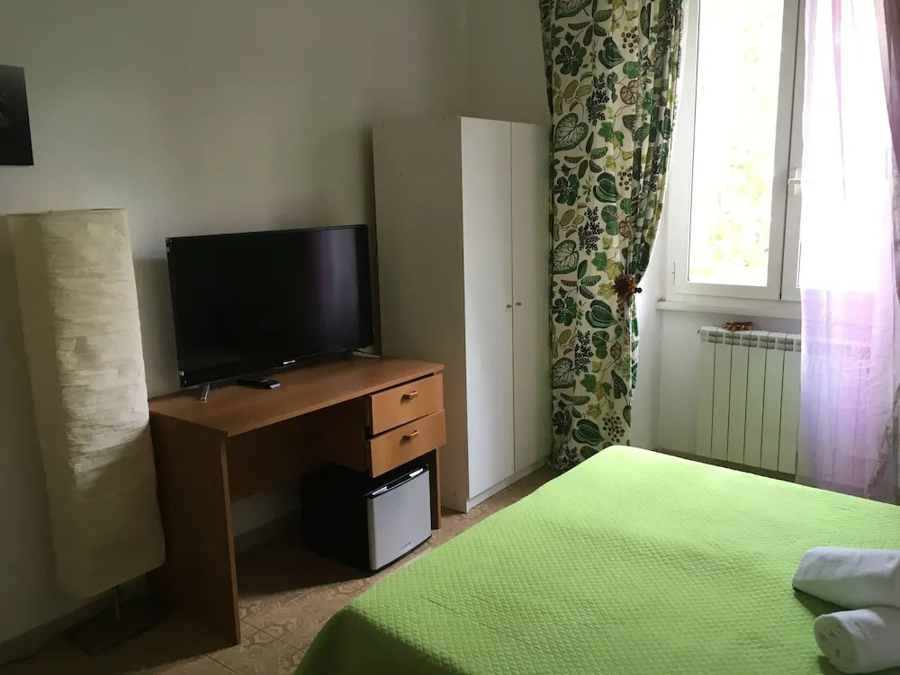 Giuly GuestHouse