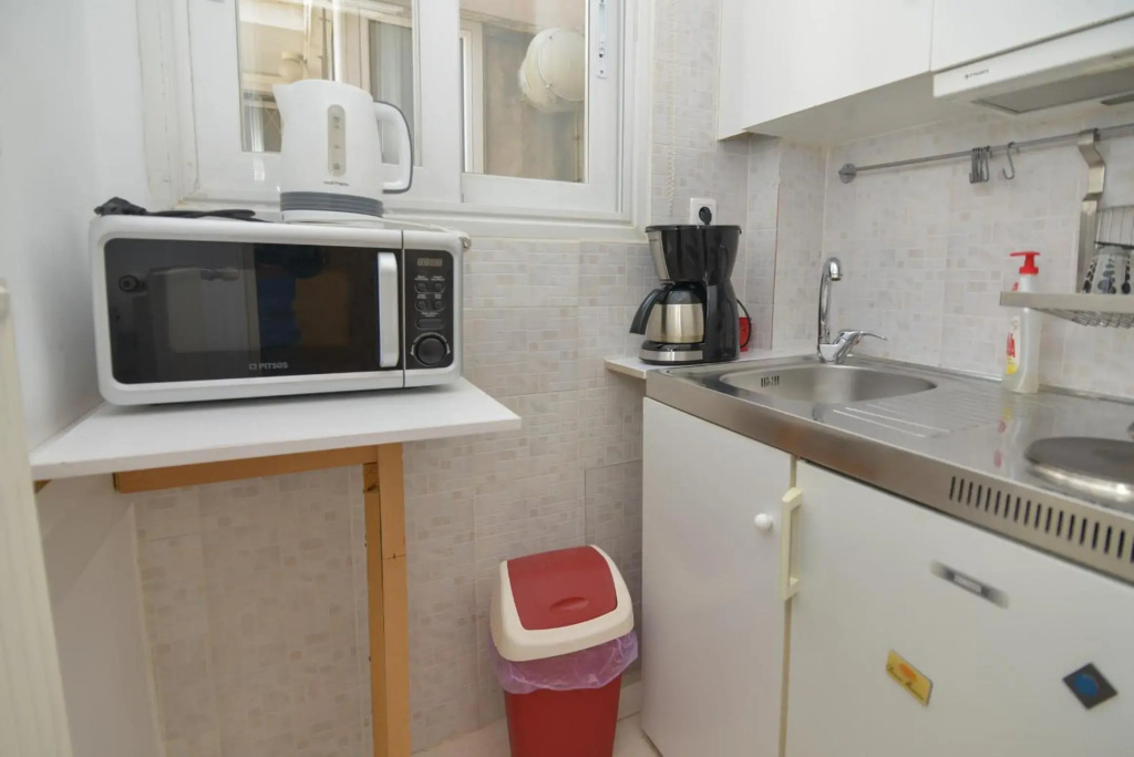 Athens Stylish studio in front of Syntagma metro stop for 2