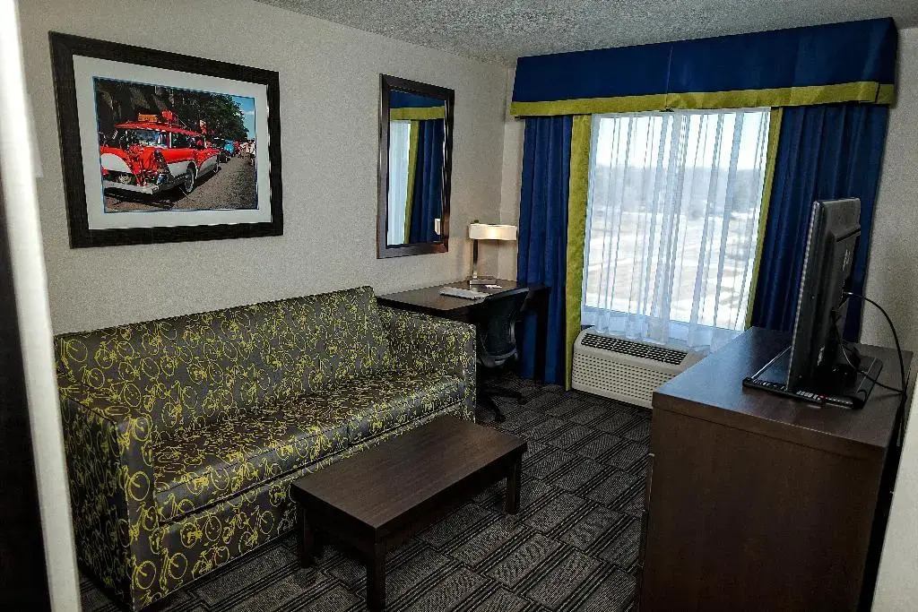 Holiday Inn Express Hotel & Suites Ann Arbor West by IHG