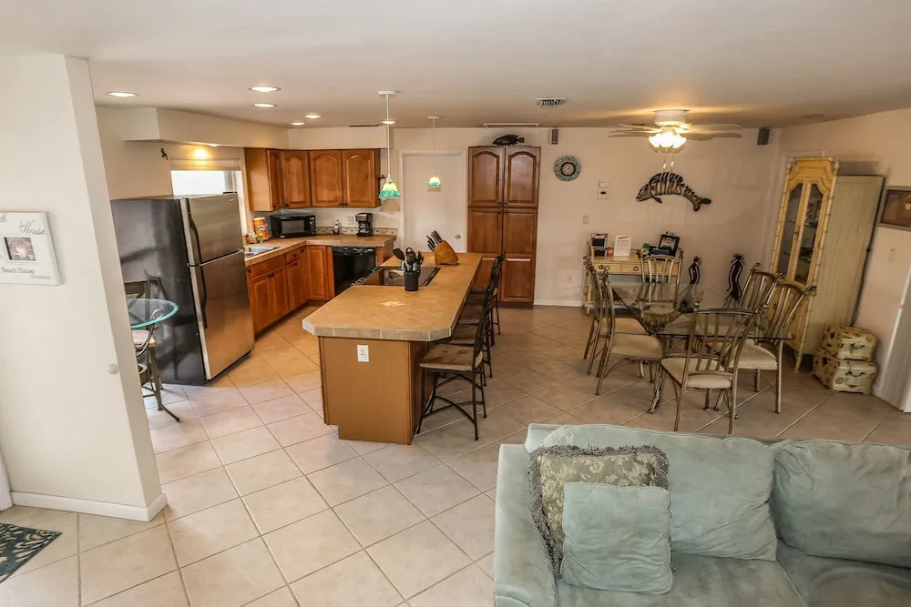 5167Estero