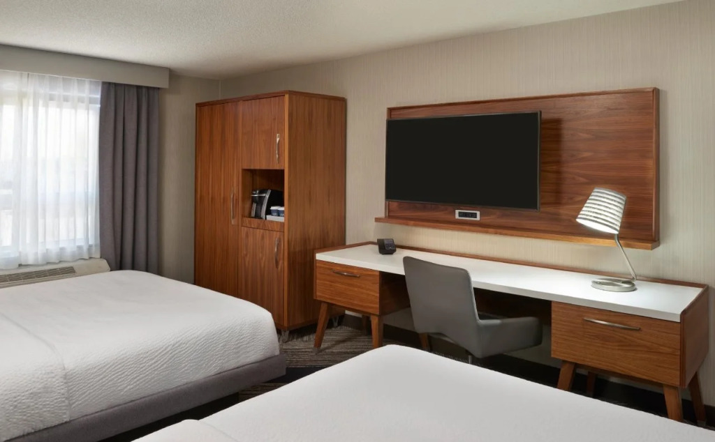Four Points by Sheraton Vaughan