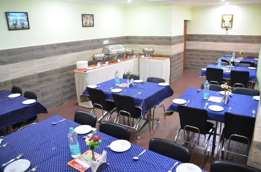 Hotel Aarem Valley Castle