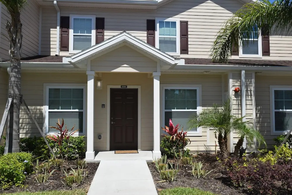 Amazing Townhome! - West Lucaya - 8986SD