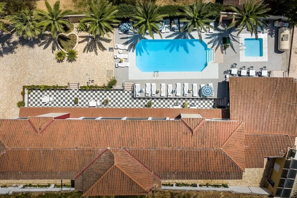 Roseclub Apartments
