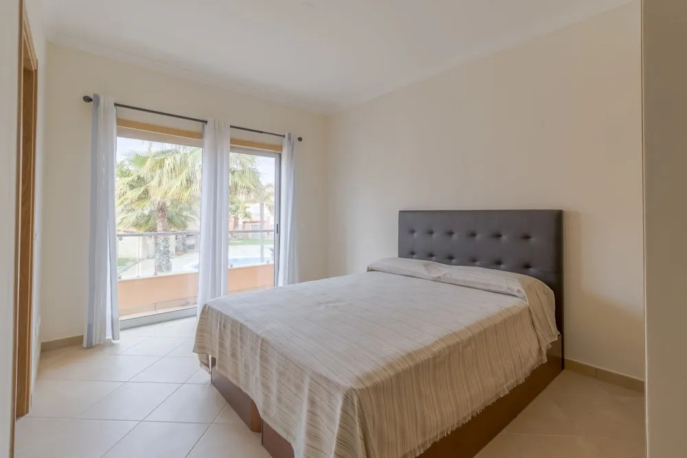 Villas2Go2 Santa Maria