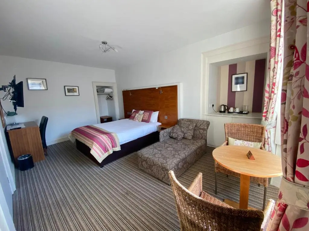 The County Hotel