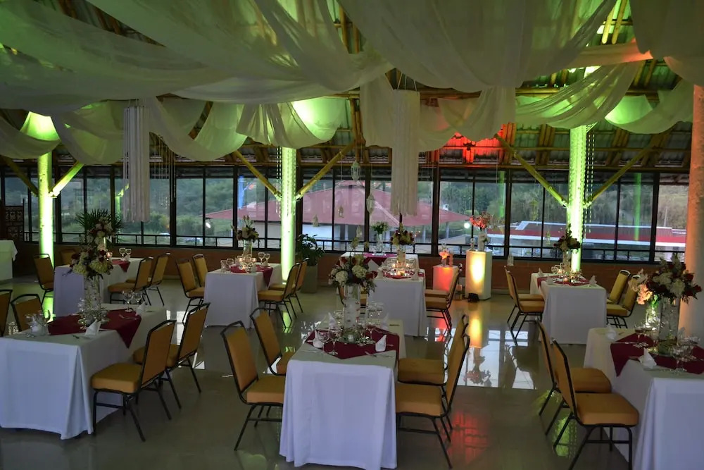 Hotel Tangara