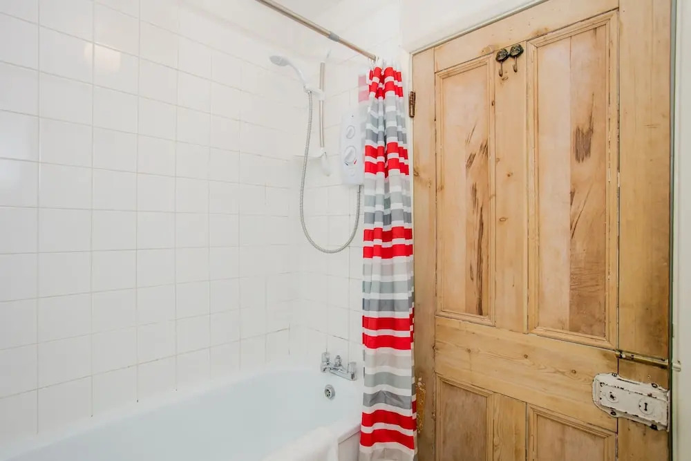 2 Bedroom Flat In Peckham