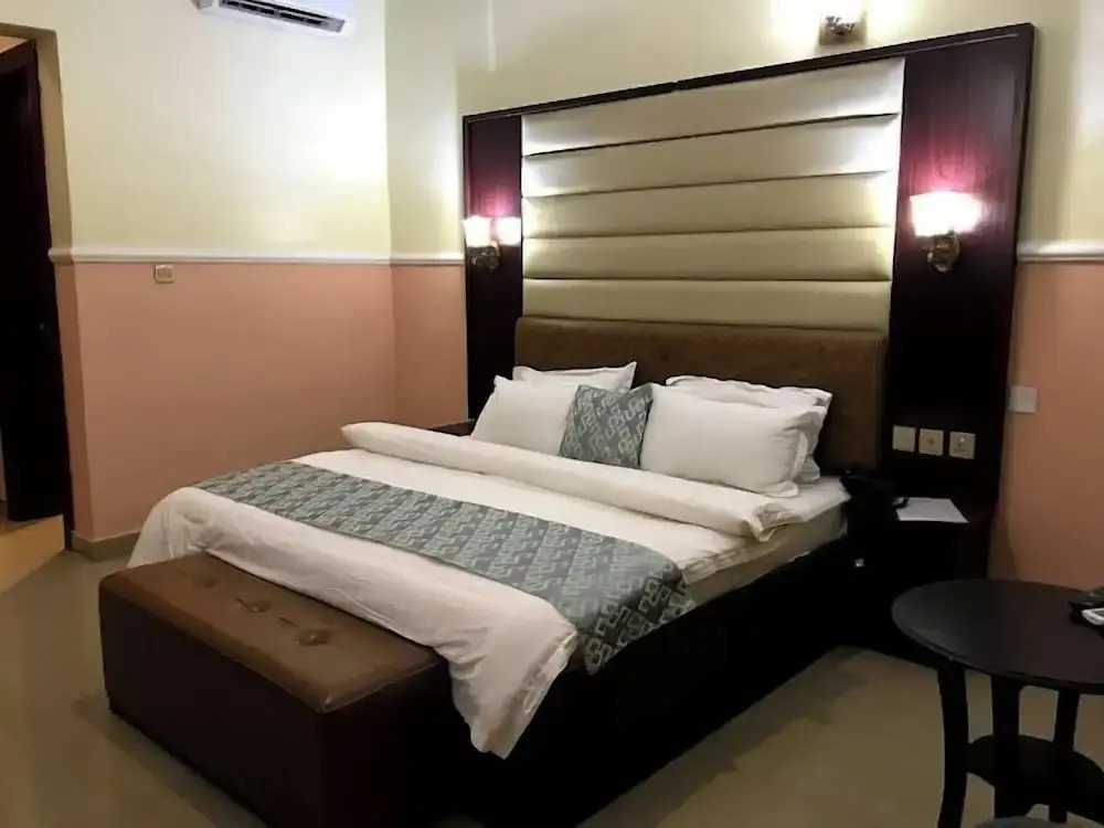 Vertex- View Hotel and Suites