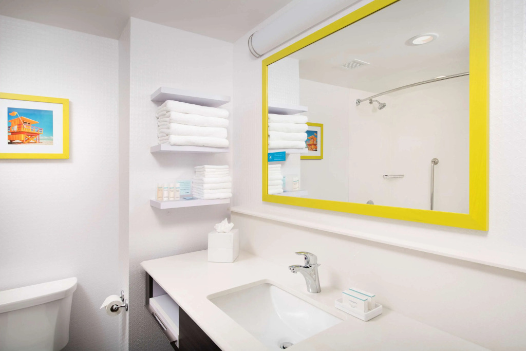 Hampton Inn Miami Airport East