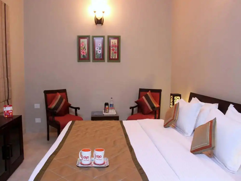 OYO Rooms 025 Near Goverdhan Sagar Lake