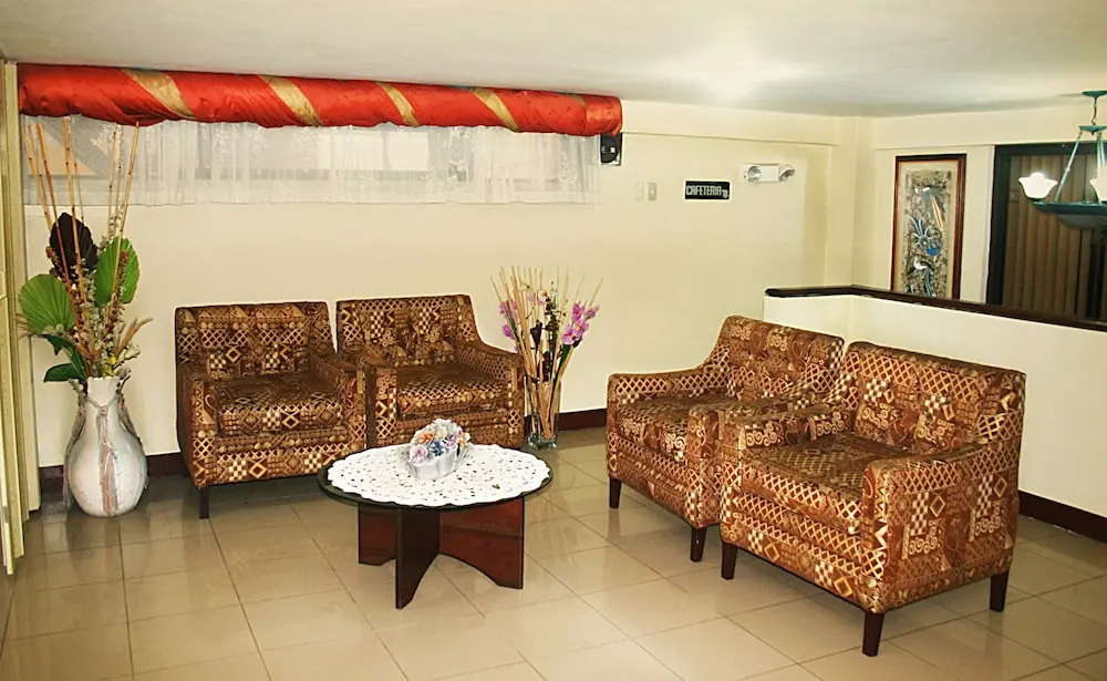 Oro Hotel