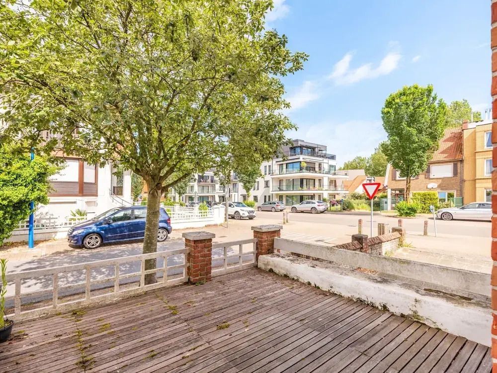 Coastal Villa in Center, 400m from the Sea