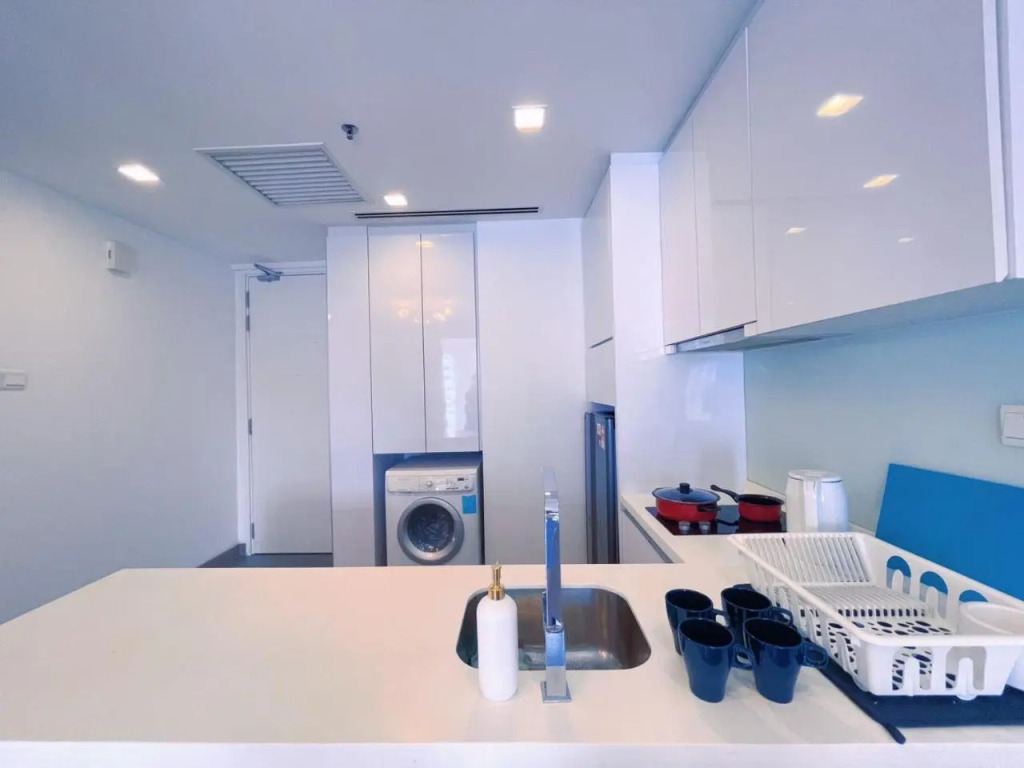 6PAX SUITES KL CITY Pavilion at Bukit Bintang NETFLIX & WIFI