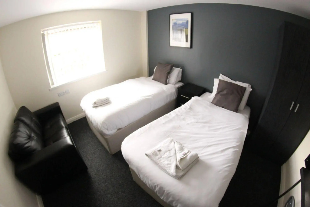 Lymedale Suites Studios & Aparthotel in NEWCASTLE UNDER LYME & STOKE