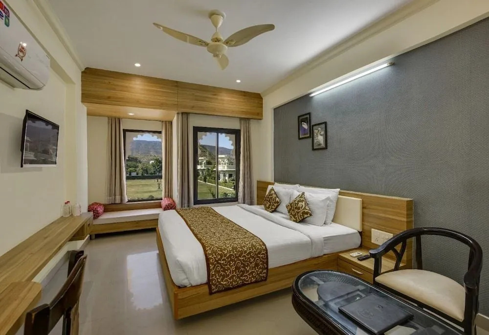 Padmini Bagh Resort
