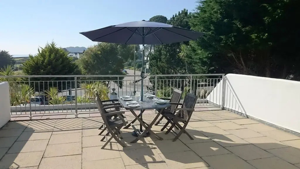 Falmouth Bay Holiday Apartments
