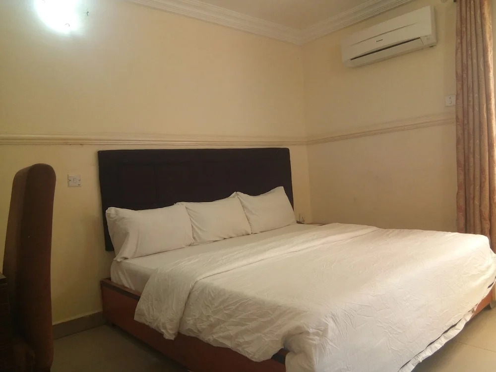 Femas Hotel