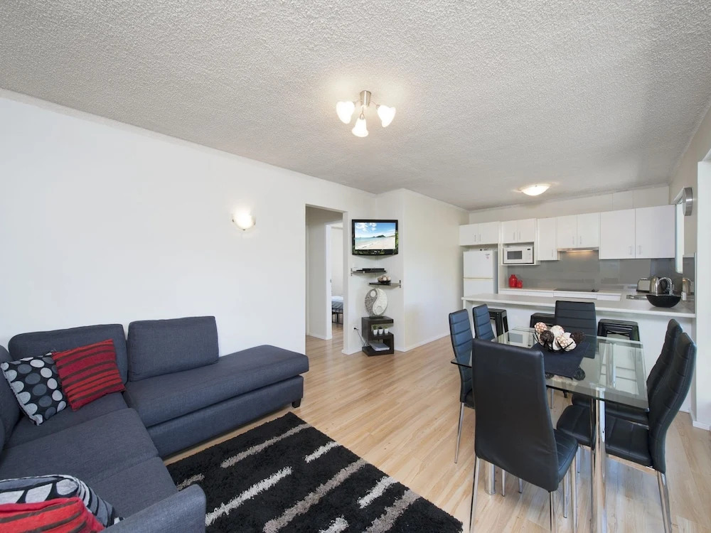 Shoal Court, Unit 04/7 Lillian Street
