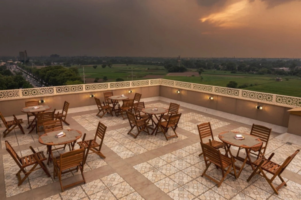 Pak Inn Hotel One