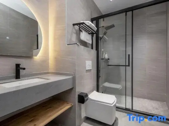 Star Garden Hotel (IFS Guojin Center Pozi Street Branch)