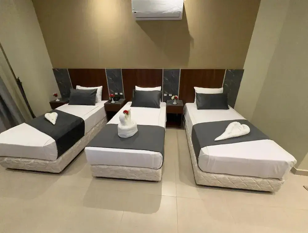 Sama hotel