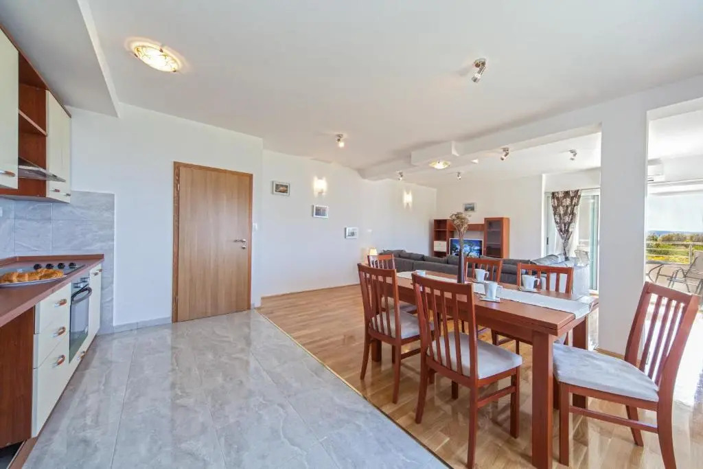 The View Apartments