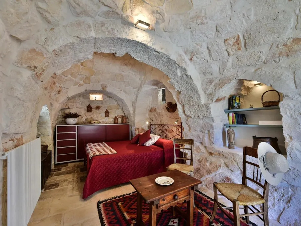 Trulli Cortese con Piscina a Cisternino