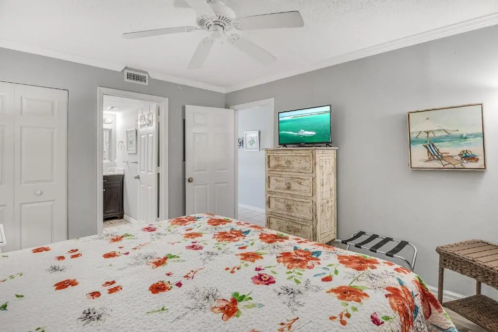 Best beach front vacation, Ocean View, 8th Flr